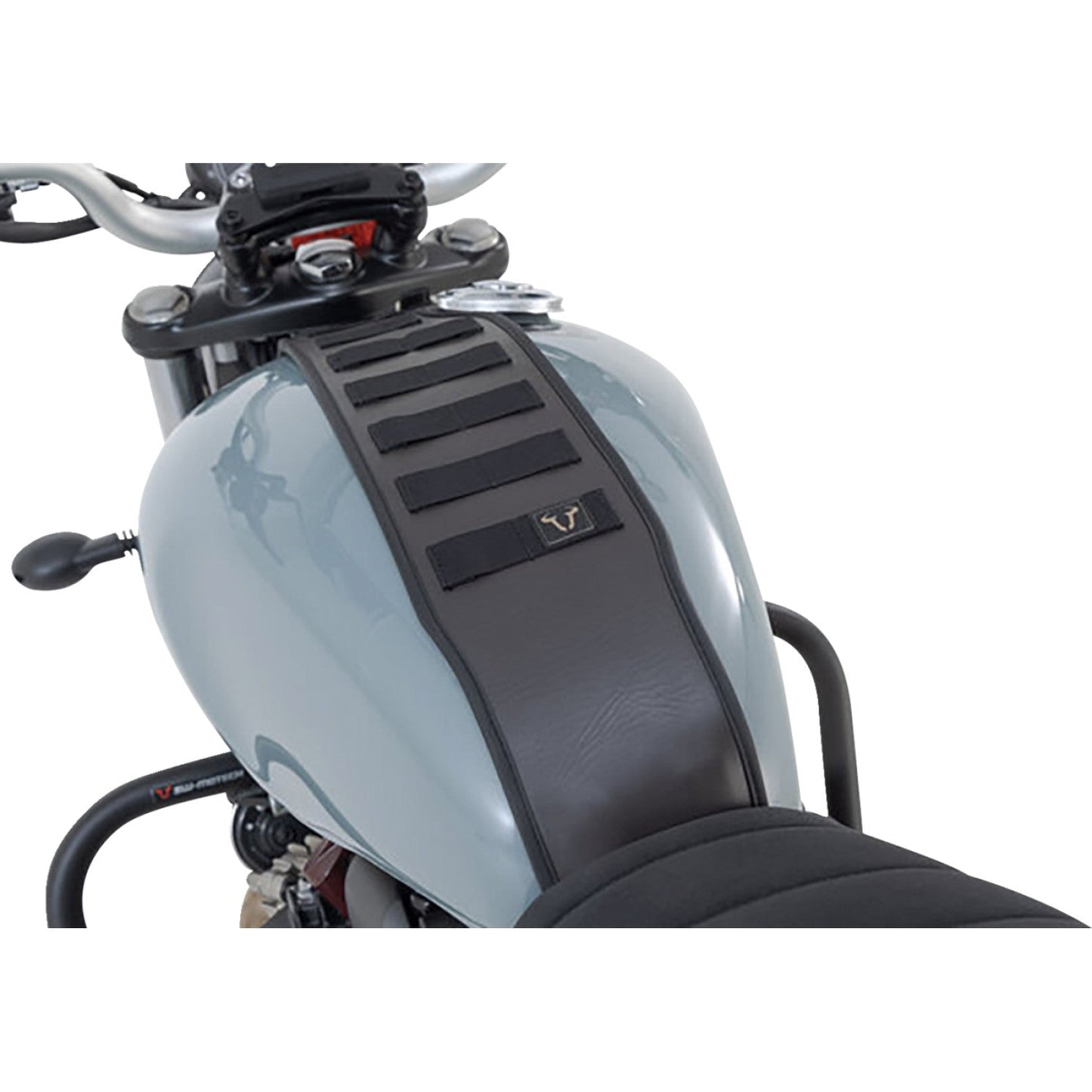 SW-Motech Legend Gear Tank Strap System - with LA2 Accessory Bag - Triumph '16-'24 BC.TRS.11.667.50200 | Luggage Group